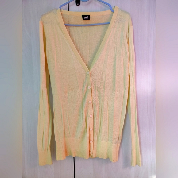 Sweaters - Pale yellow Cardigan